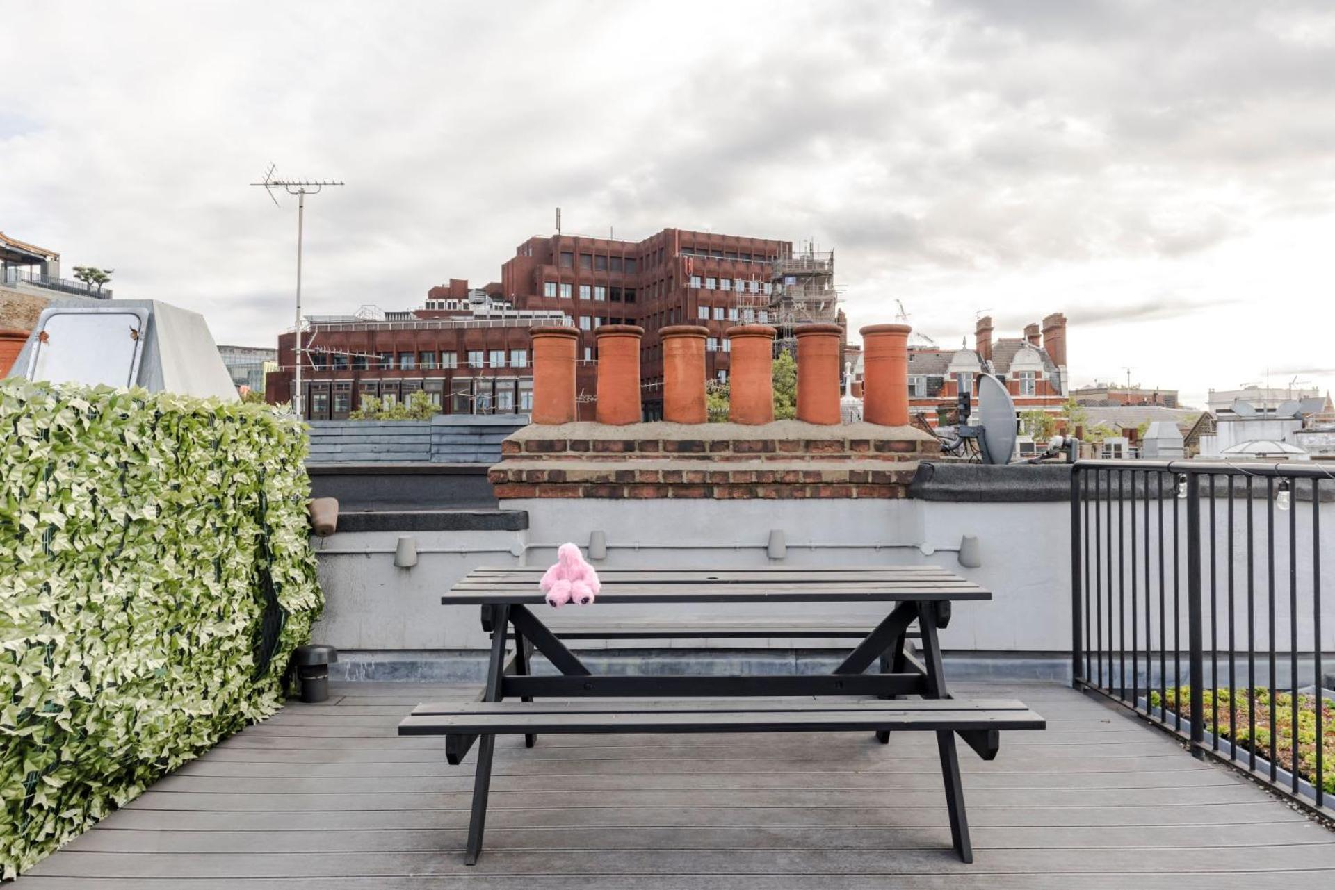The Influencer Suite - Soho - By Frankie Says Λονδίνο Εξωτερικό φωτογραφία